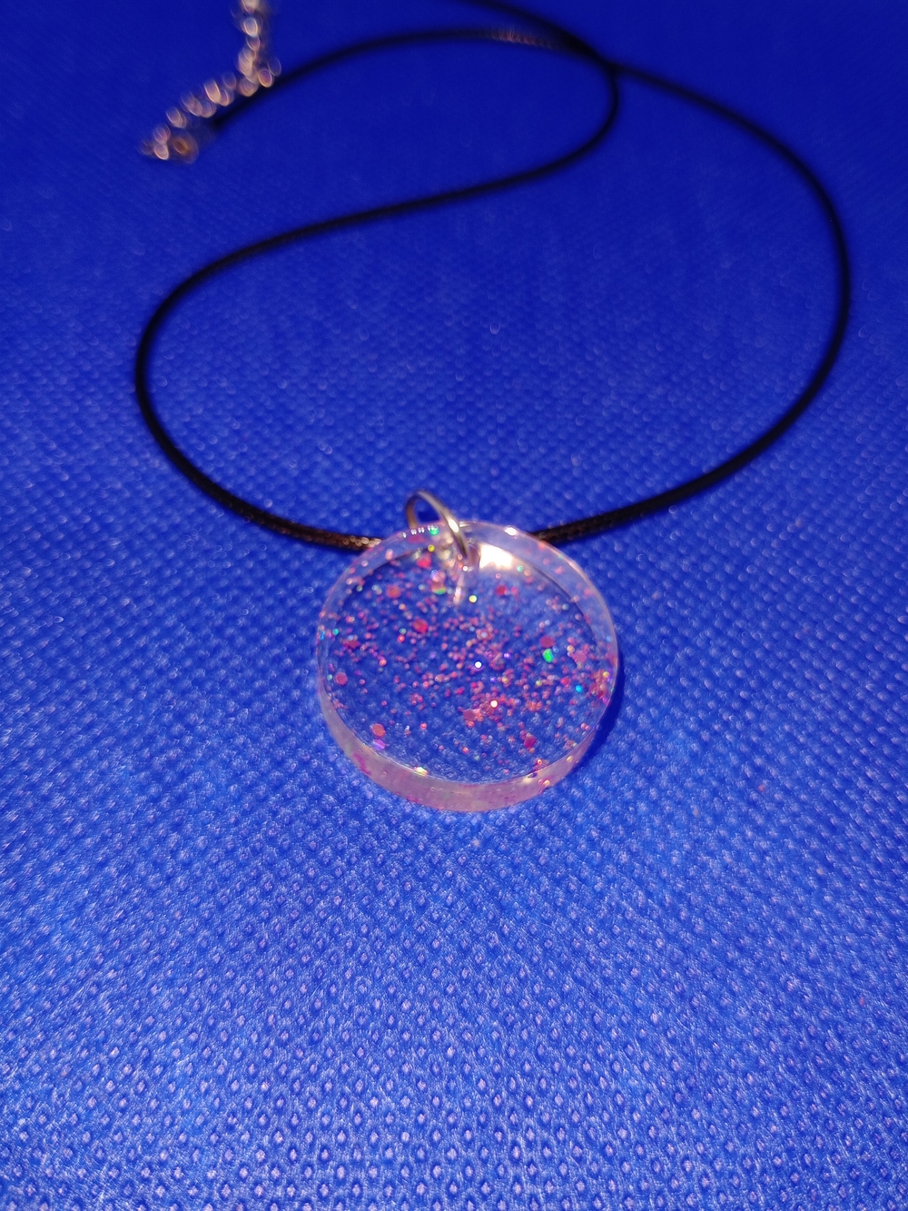Round Resin Pendant Necklace with Iridescent Pink Glitter